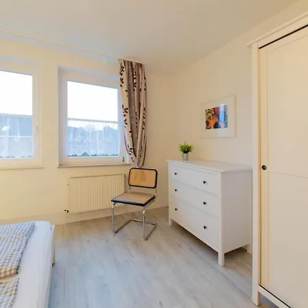 Casa vacanze Lora - *