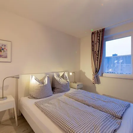 Holiday home Lora - *